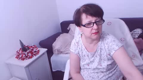 Christa online show from 12-22-24, 08:16
