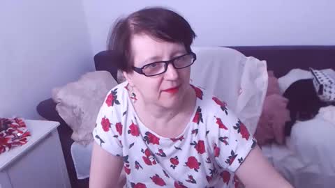 Christa online show from 12-23-24, 04:01