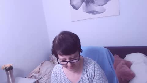 Christa online show from 11-15-25, 05:53