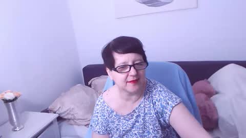 Christa online show from 11-16-25, 04:01