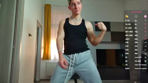 UPVOTE ME ------  ILL DO SOMETHING FOR FREE online show from 09-30-25, 02:55