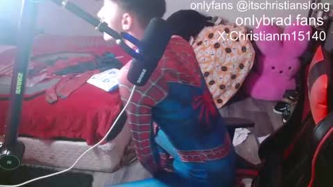 Snapshot of christianslong chatting on 09-14-25, 10:42 christianslong online show from 09-14-25, 10:42