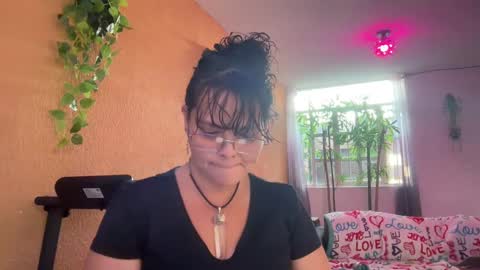 Snapshot of christianvalles chatting on 01-15-25, 10:13 christianvalles online show from 01-15-25, 10:13