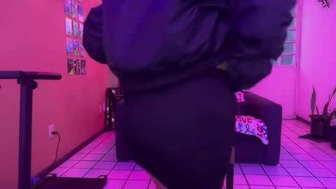 Snapshot of christianvalles chatting on 01-16-25, 02:19 christianvalles online show from 01-16-25, 02:19