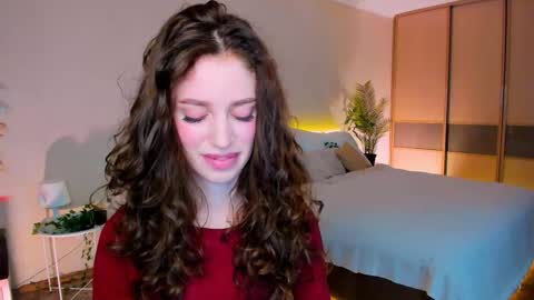 christinaconteeree online show from 10-09-25, 01:53