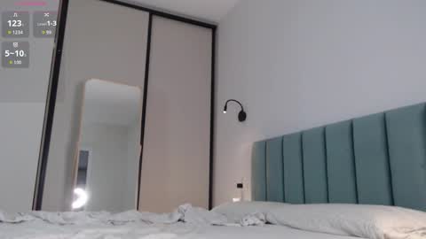 chris online show from 10-15-25, 04:01