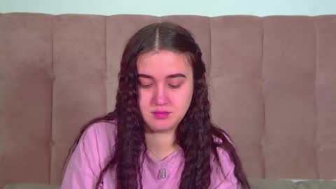 Christina online show from 02-11-26, 07:24