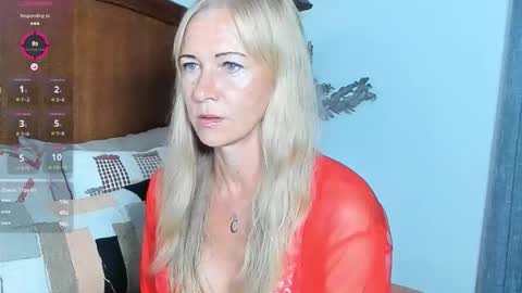 Christine -  online show from 12-22-25, 12:13