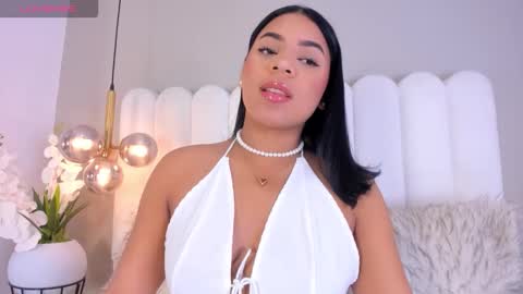 Christine  online show from 10-06-25, 12:35