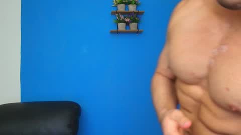 Christopher online show from 01-19-25, 12:28