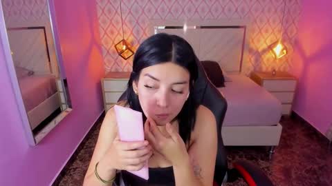 CHRISTY  online show from 10-11-25, 07:23