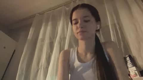 Snapshot of christykeet chatting on 11-20-25, 01:00 Stella online show from 11-20-25, 01:00