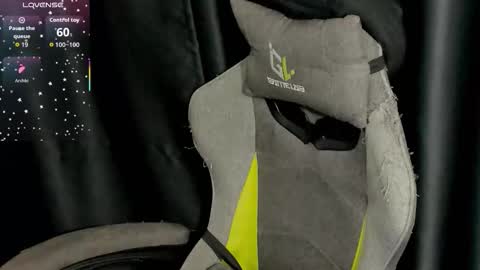 Snapshot of christyw3b chatting on 11-25-25, 03:34 christyw3b online show from 11-25-25, 03:34