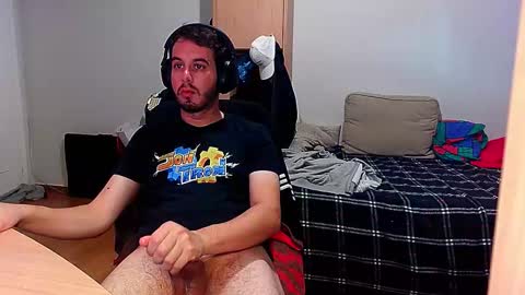 Snapshot of chromefox123 chatting on 02-15-26, 03:31 Chromefox123 online show from 02-15-26, 03:31