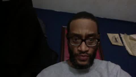 Vinny.D online show from 12-15-24, 01:46