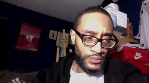 Vinny.D online show from 12-16-24, 03:51