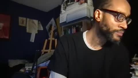 Vinny.D online show from 11-21-25, 04:11