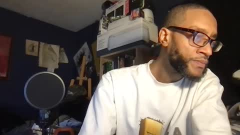 Vinny.D online show from 11-22-25, 09:41