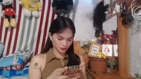 Snapshot of chrysadel chatting on 12-14-24, 04:31 Ur Suraya22 online show from 12-14-24, 04:31