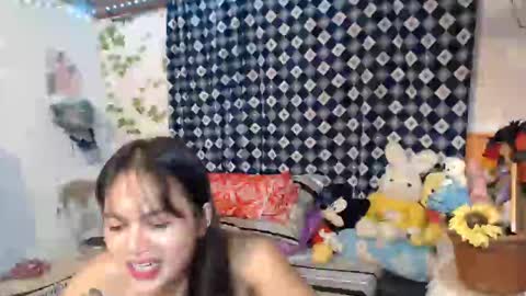 Snapshot of chrysadel chatting on 01-13-25, 10:03 Ur Suraya22 online show from 01-13-25, 10:03