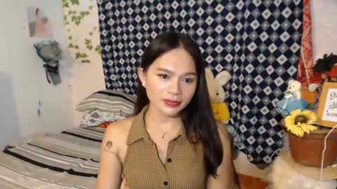 Snapshot of chrysadel chatting on 01-16-25, 11:48 Ur Suraya22 online show from 01-16-25, 11:48