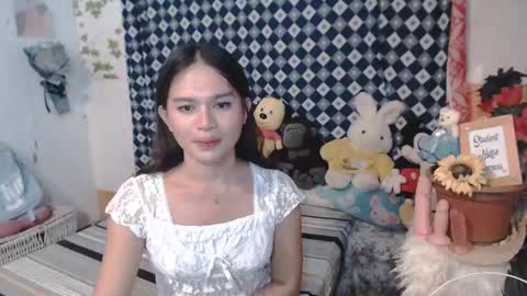 Snapshot of chrysadel chatting on 01-18-25, 03:05 Ur Suraya22 online show from 01-18-25, 03:05