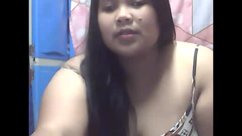 Snapshot of chubbylecious chatting on 11-29-25, 09:51 Rita online show from 11-29-25, 09:51