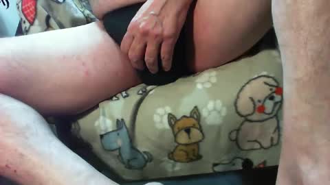 Snapshot of chubtoy chatting on 12-25-24, 11:42 chubtoy online show from 12-25-24, 11:42