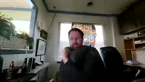 chuck7891 online show from 10-16-25, 07:59