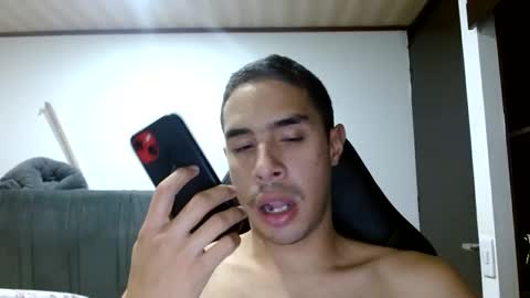 Snapshot of chuckykarla chatting on 01-11-26, 03:11 Karlay online show from 01-11-26, 03:11