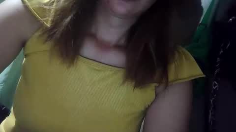 Snapshot of chuzy032094 chatting on 02-25-26, 07:01 chuzy032094 online show from 02-25-26, 07:01