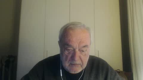 Snapshot of ciaoamoremio4 chatting on 02-18-25, 01:33 ciaoamoremio4 online show from 02-18-25, 01:33