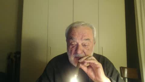 Snapshot of ciaoamoremio4 chatting on 02-24-25, 10:25 ciaoamoremio4 online show from 02-24-25, 10:25