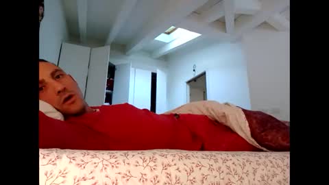 Snapshot of ciaoneciaone25 chatting on 12-29-24, 08:11 ciaoneciaone25 online show from 12-29-24, 08:11