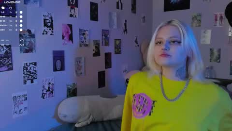 Snapshot of cigaretteduringsex chatting on 11-10-25, 10:58 Helen and Teya online show from 11-10-25, 10:58