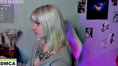 Helen and Teya online show from 02-02-26, 04:44