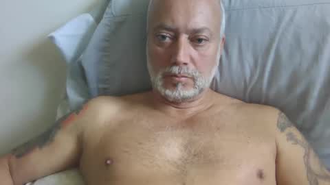 Snapshot of ciggyfet chatting on 10-02-25, 03:41 ciggyfet online show from 10-02-25, 03:41