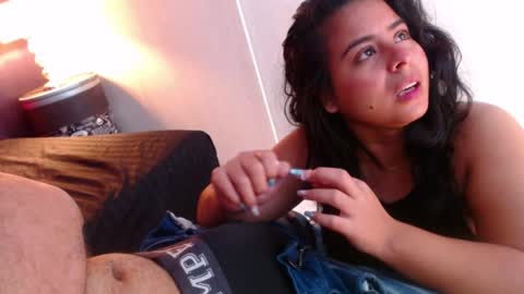 Snapshot of cindyandcarlo chatting on 12-27-24, 04:43 CindyandCarlo online show from 12-27-24, 04:43