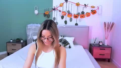 cindymori online show from 10-26-25, 02:34