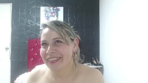 cinthia1609 online show from 01-30-25, 01:22