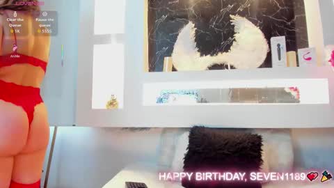 Snapshot of cinthya_mjs chatting on 10-14-25, 12:50 Cinthya online show from 10-14-25, 12:50