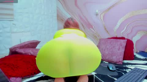  CINTIA  online show from 01-08-25, 02:56
