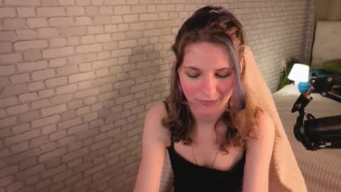 Jennie online show from 10-30-25, 01:34