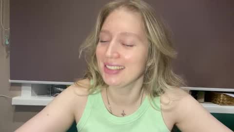 citrusblissss online show from 10-06-25, 02:03