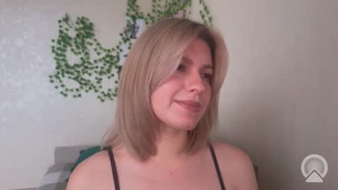karina online show from 09-29-25, 09:58
