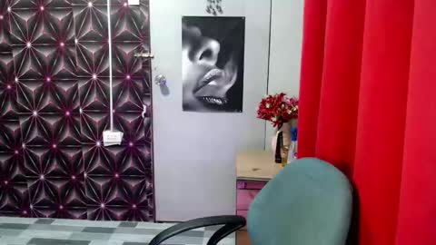 Snapshot of citygirl_squirtx chatting on 10-23-25, 06:17 citygirl_squirtx online show from 10-23-25, 06:17