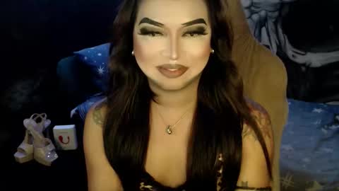 QUEEN CESS online show from 12-14-25, 05:40