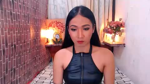 Snapshot of cjhotfucker chatting on 12-02-24, 11:12 CJ online show from 12-02-24, 11:12