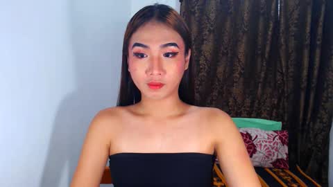 Snapshot of cjhotfucker chatting on 02-12-25, 10:48 CJ online show from 02-12-25, 10:48