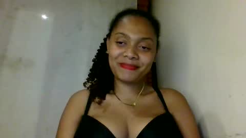 Snapshot of ckamilla45 chatting on 09-11-25, 05:57 ckamilla45 online show from 09-11-25, 05:57